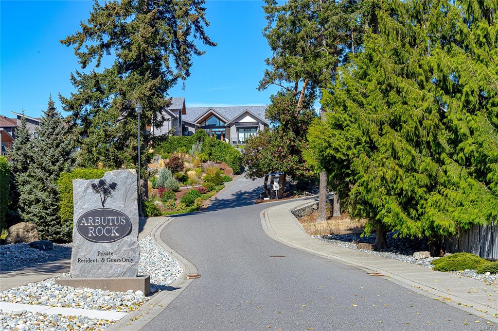 Third View of 5031 Hinrich View, Nanaimo, BC, V9V 0A2