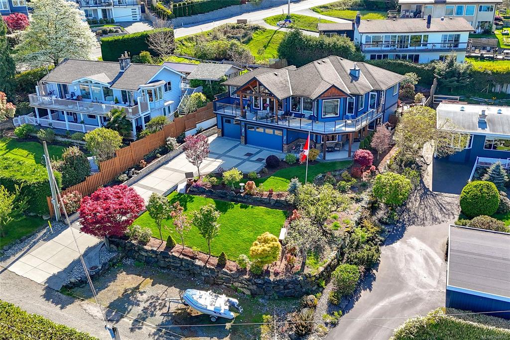Third View of 3304 Chemoy Rd, Chemainus, BC, V0R 1K2