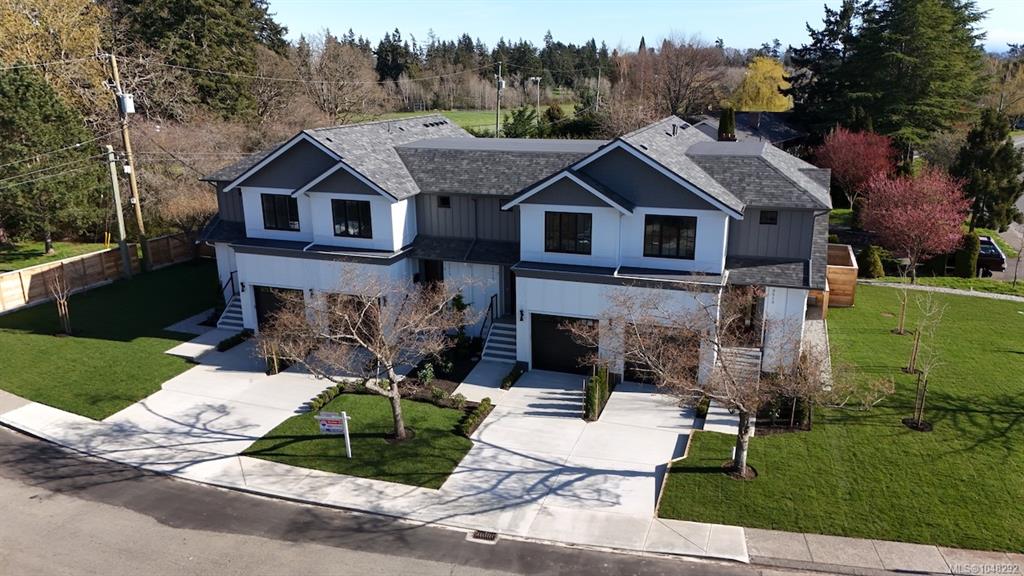 3513 Henderson Rd, 1048292, BC,