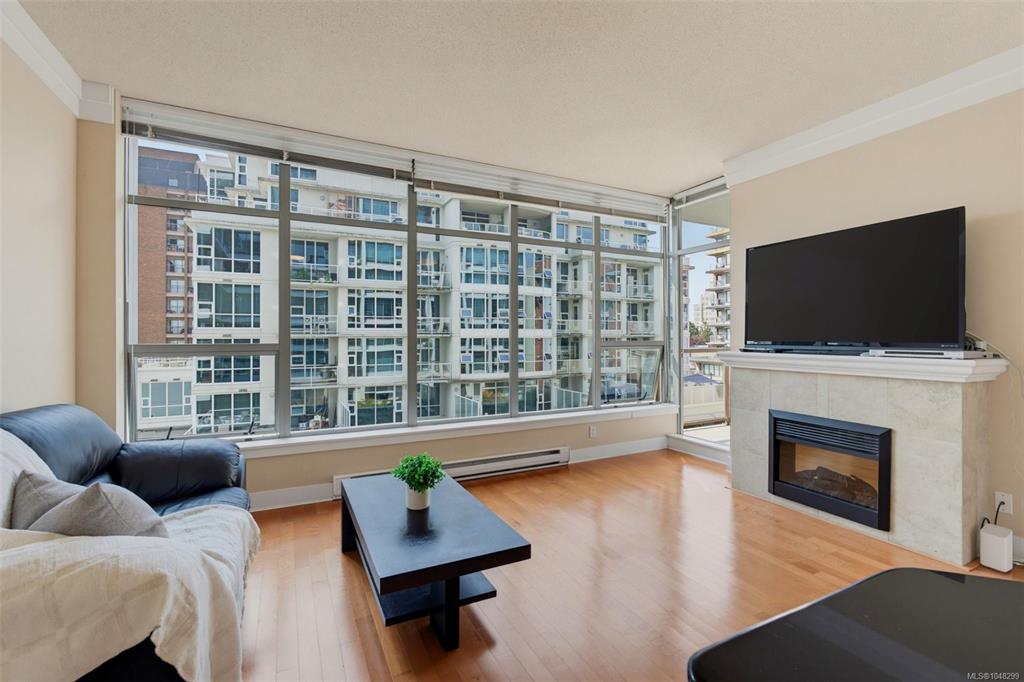 Third View of 845 Yates St, Victoria, BC, V9C 1V2