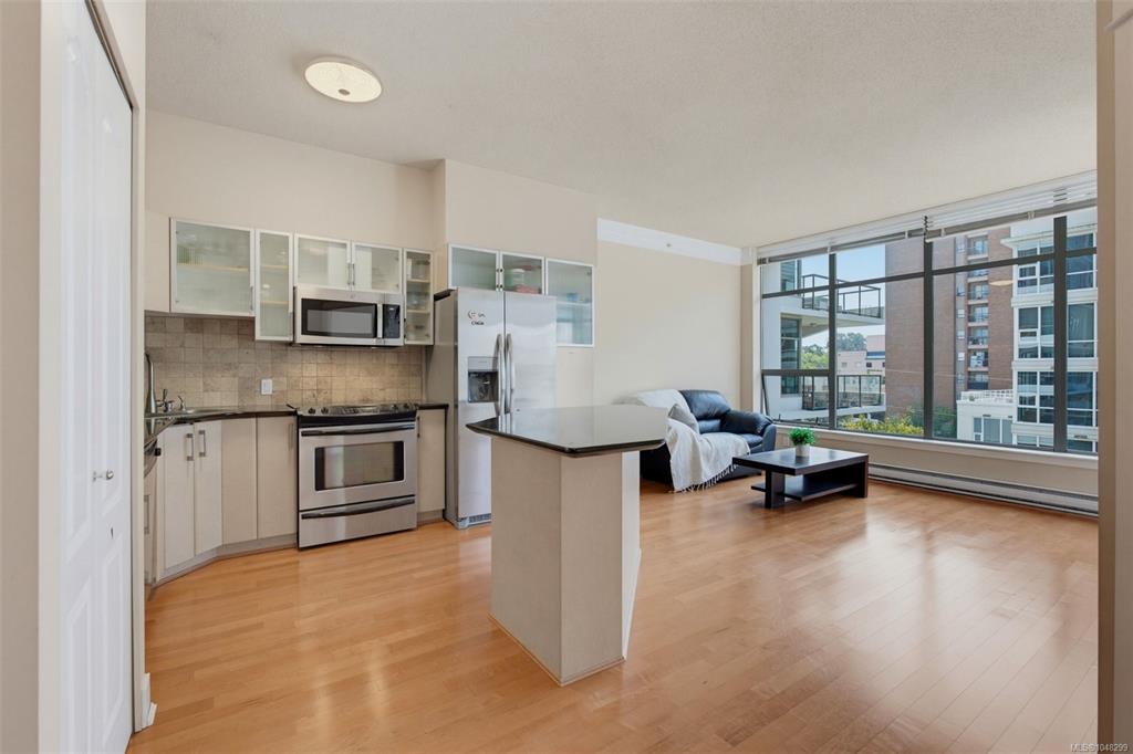 Fifth View of 845 Yates St, Victoria, BC, V9C 1V2