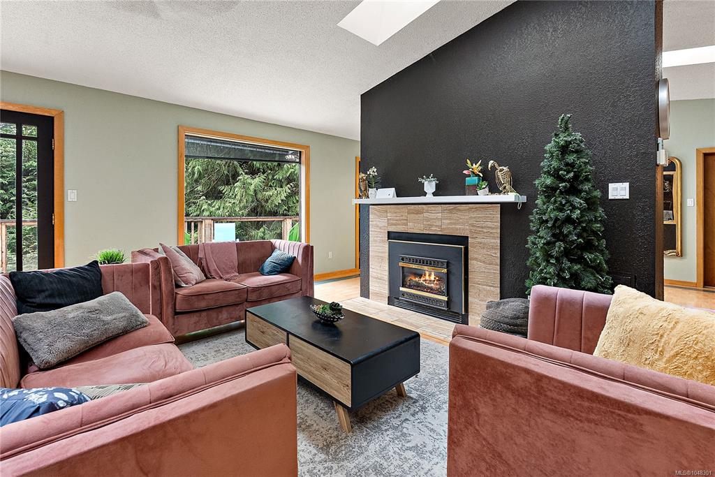 Third View of 2344 Damascus Rd, Shawnigan Lake, BC, V0R 2W1