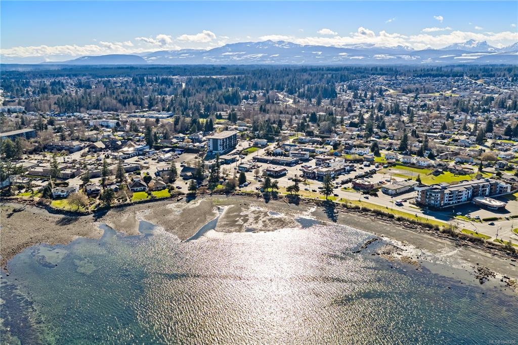 Second View of 80 Westgate Rd, Campbell River, BC, V9W 1R2