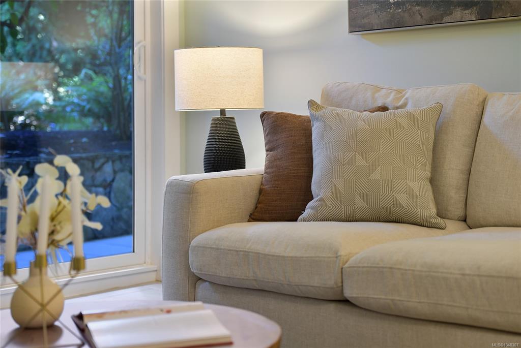 Third View of 1342 Hillside Ave, Victoria, BC, V8T 2B4