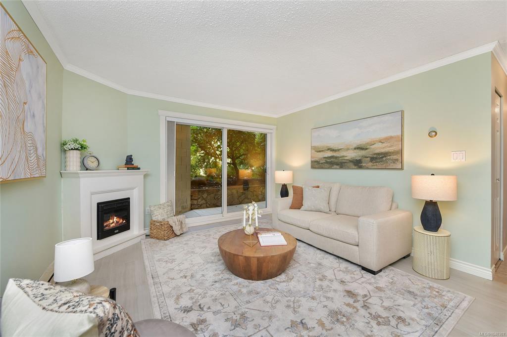 Fourth View of 1342 Hillside Ave, Victoria, BC, V8T 2B4