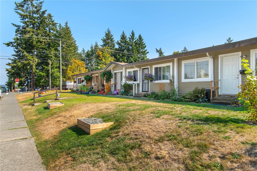Second View of 394 Cedar St, Campbell River, BC, V9W 2V2
