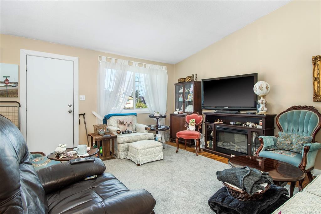 Fifth View of 394 Cedar St, Campbell River, BC, V9W 2V2