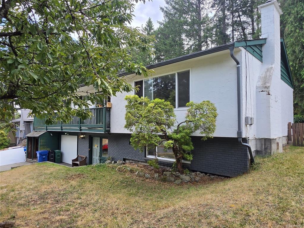 Third View of 3657 Sunrise Pl, Nanaimo, BC, V9T 2S7