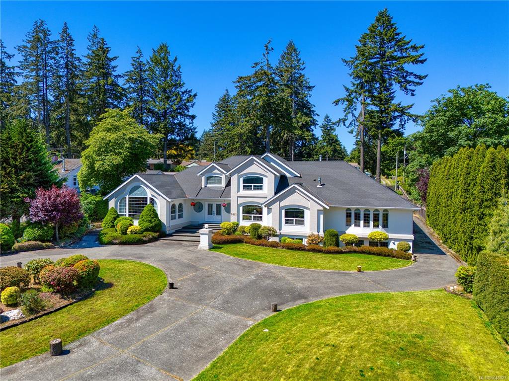 Second View of 2415 Departure Bay Rd, Nanaimo, BC, V9S 3W1