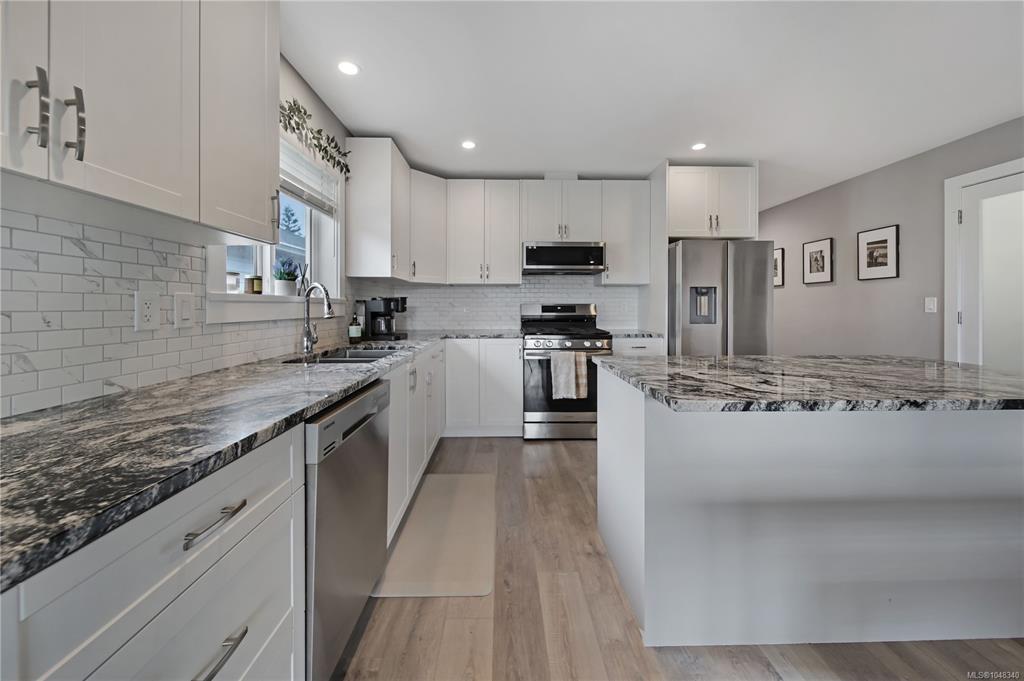 Third View of 4453 9th Ave, Port Alberni, BC, V9Y 4V4