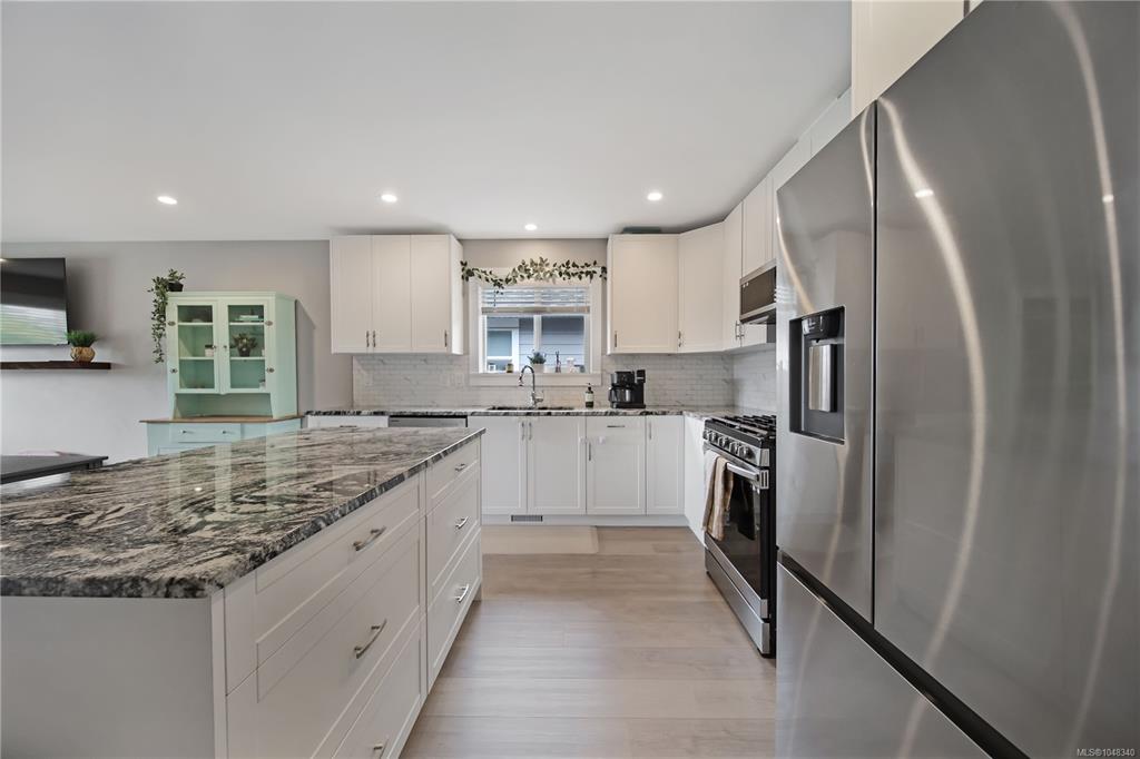 Fourth View of 4453 9th Ave, Port Alberni, BC, V9Y 4V4