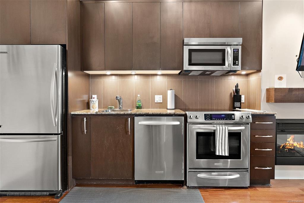 Second View of 1395 Bear Mountain Pkwy, ST. ANDREWS WALK, Langford, BC, V9B 0E1