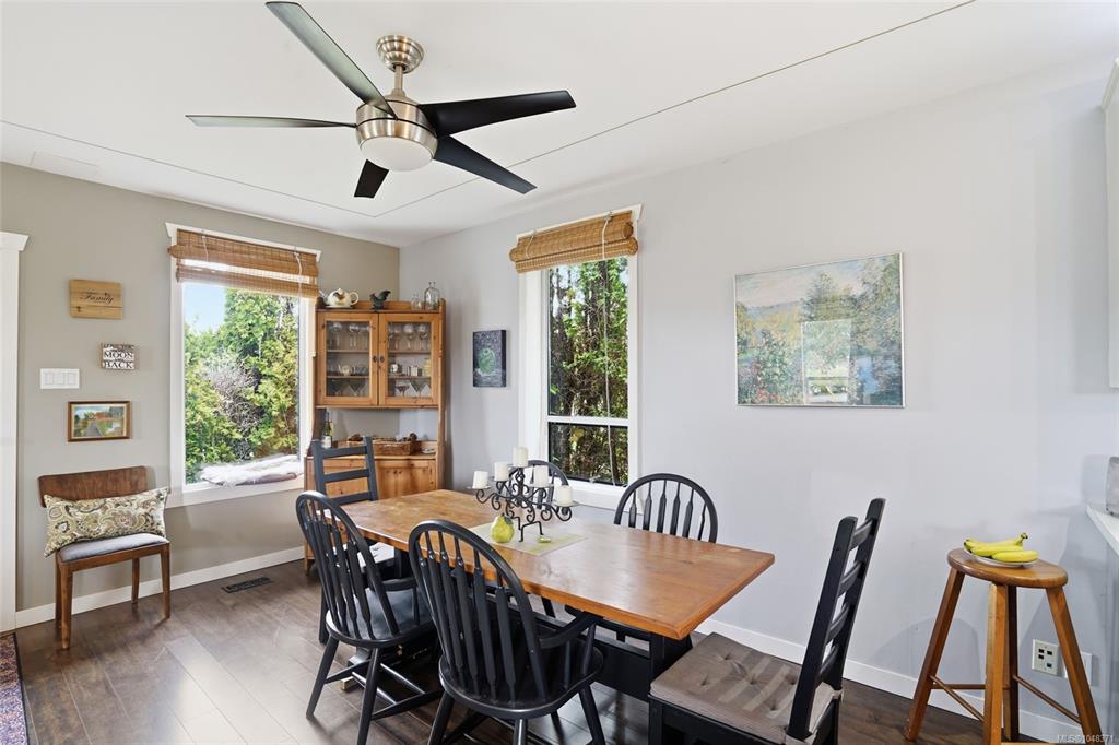 Fourth View of 1020 4th Ave, Ladysmith, BC, V9G 1B2
