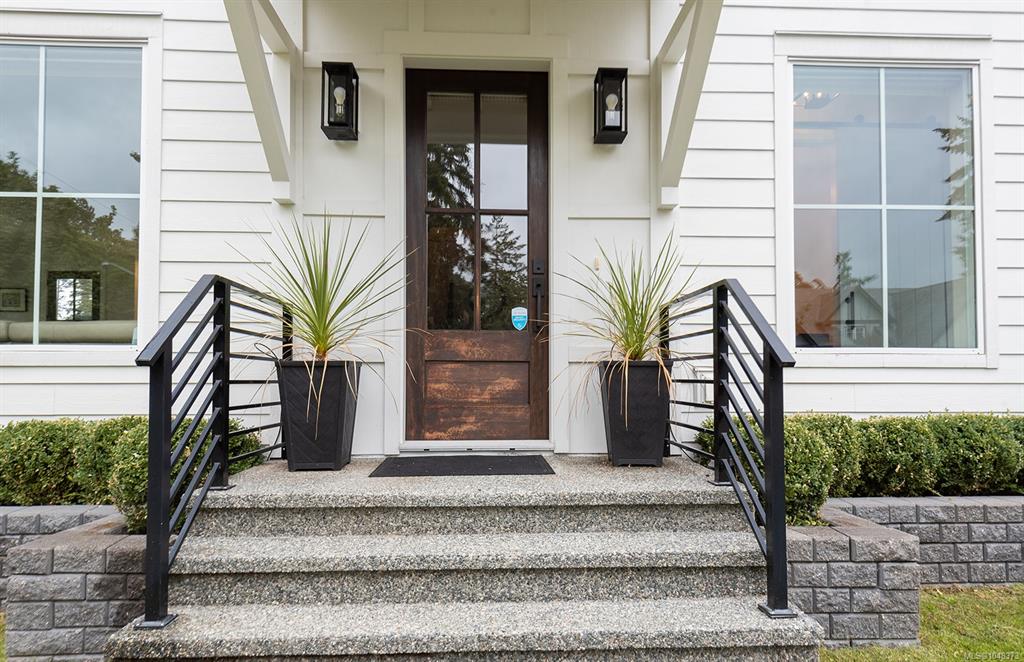 Third View of 6289 Meadow Park Rd, Duncan, BC, V9L 4K7
