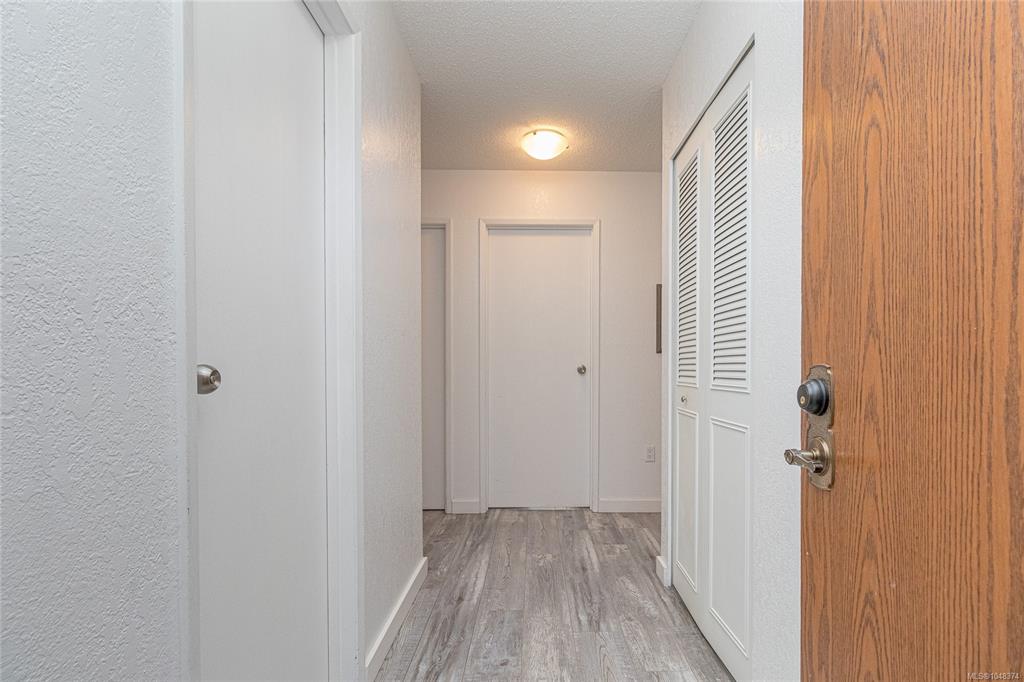 Third View of 1545 Pandora Ave, Stadacona Centre, Victoria, BC, V8R 6R1