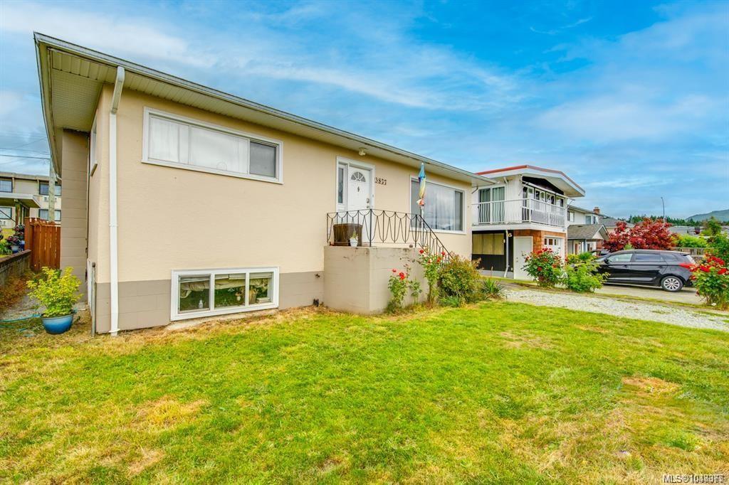 3827 14th Ave, 1048375, BC,