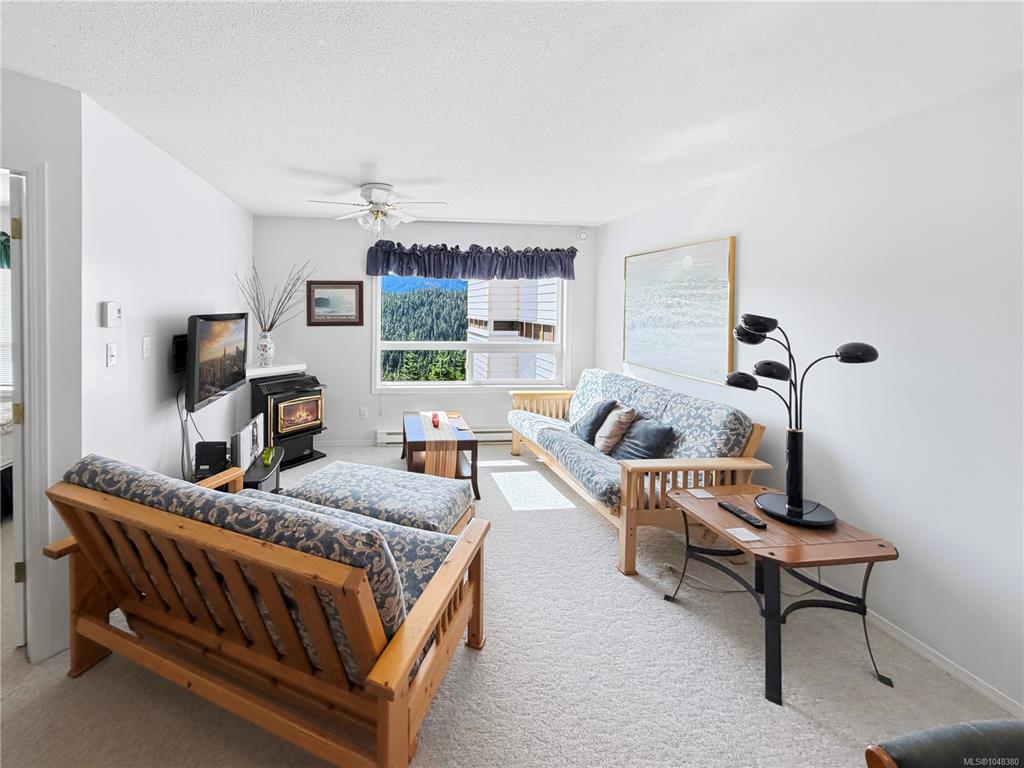 Third View of 1105 Henry Rd, PARADISE RIDGE, Courtenay, BC, V9J 1L0