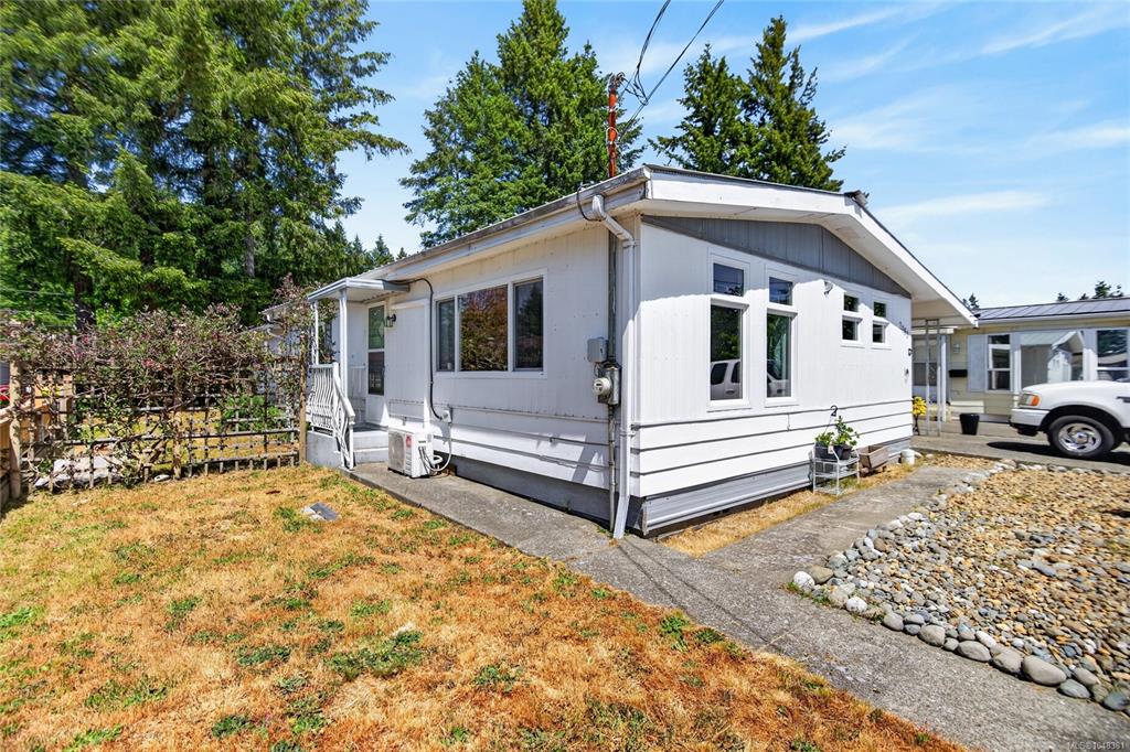 Third View of 2068 4th St E, Courtenay, BC, V9N 6V8