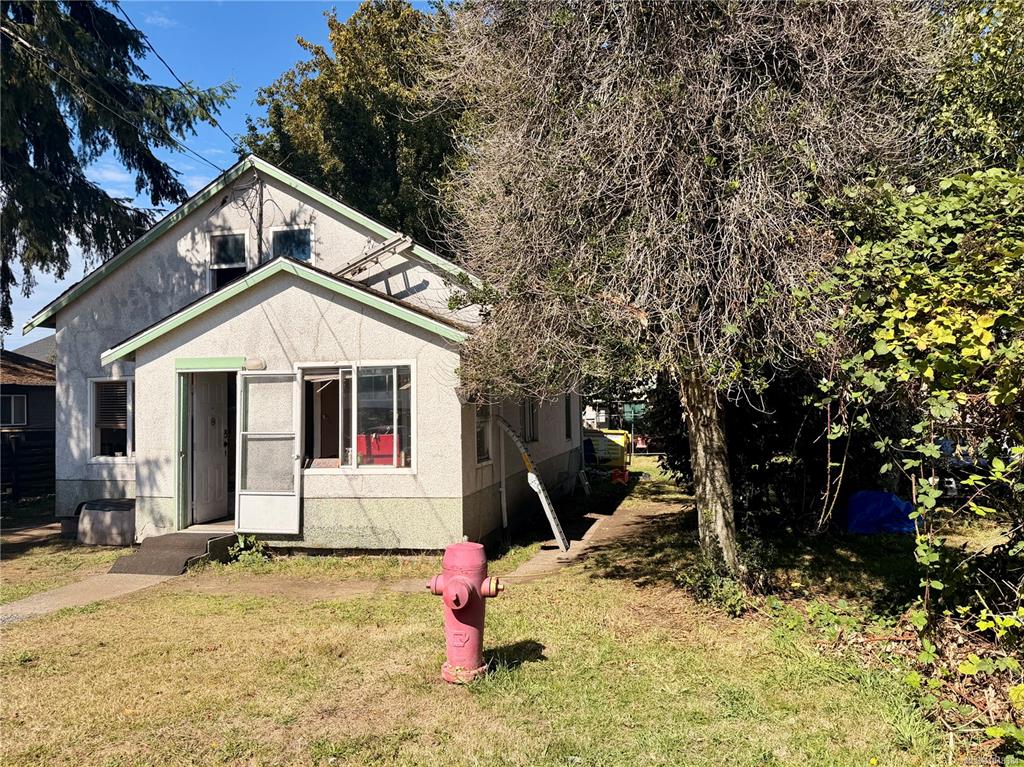 1600 17th Ave, 1048384, BC,