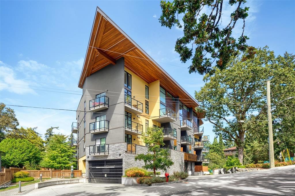 991 Mckenzie Ave, 1048388, BC,