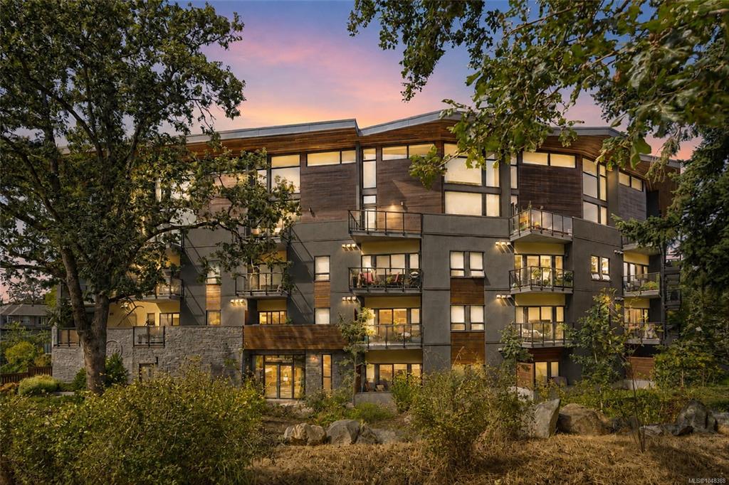 Third View of 991 Mckenzie Ave, Saanich, BC, V8X 0B5