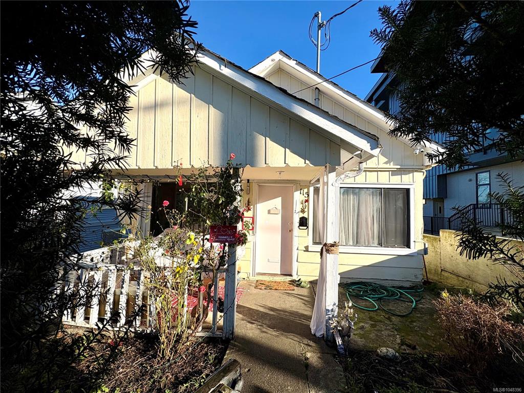 115 Haliburton St, 1048396, BC,