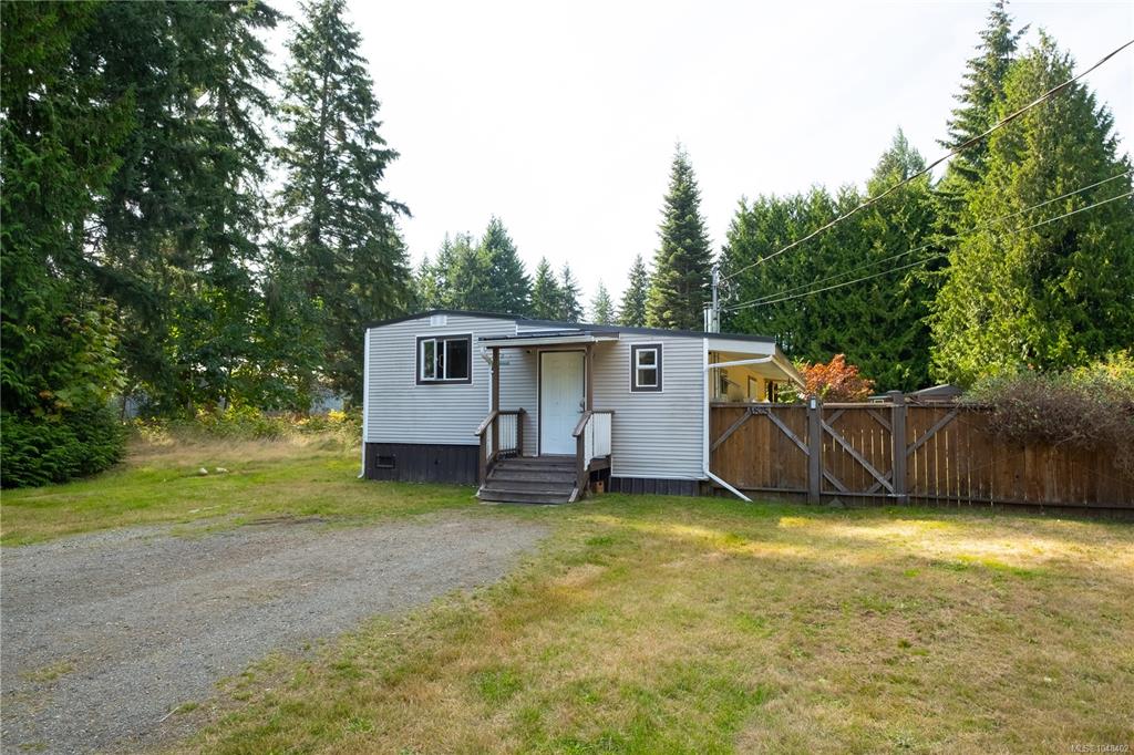 Second View of 4825 Lambeth Rd, Campbell River, BC, V9H 1E2