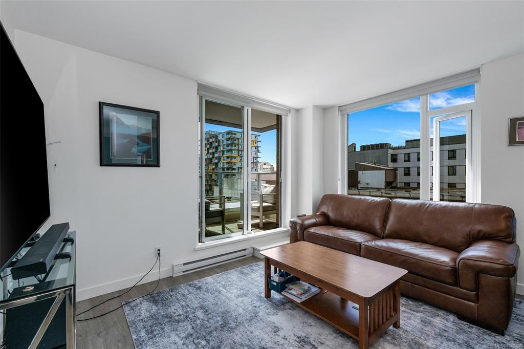Fourth View of 845 Johnson St, Vivid, Victoria, BC, V8W 0G3