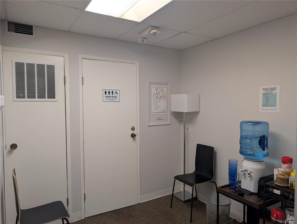 Fourth View of 919 Fort St, Victoria, BC, V8V 3K3