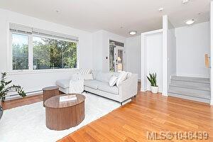 Fourth View of 1696 Pear St, Saanich, BC, V8P 2A6