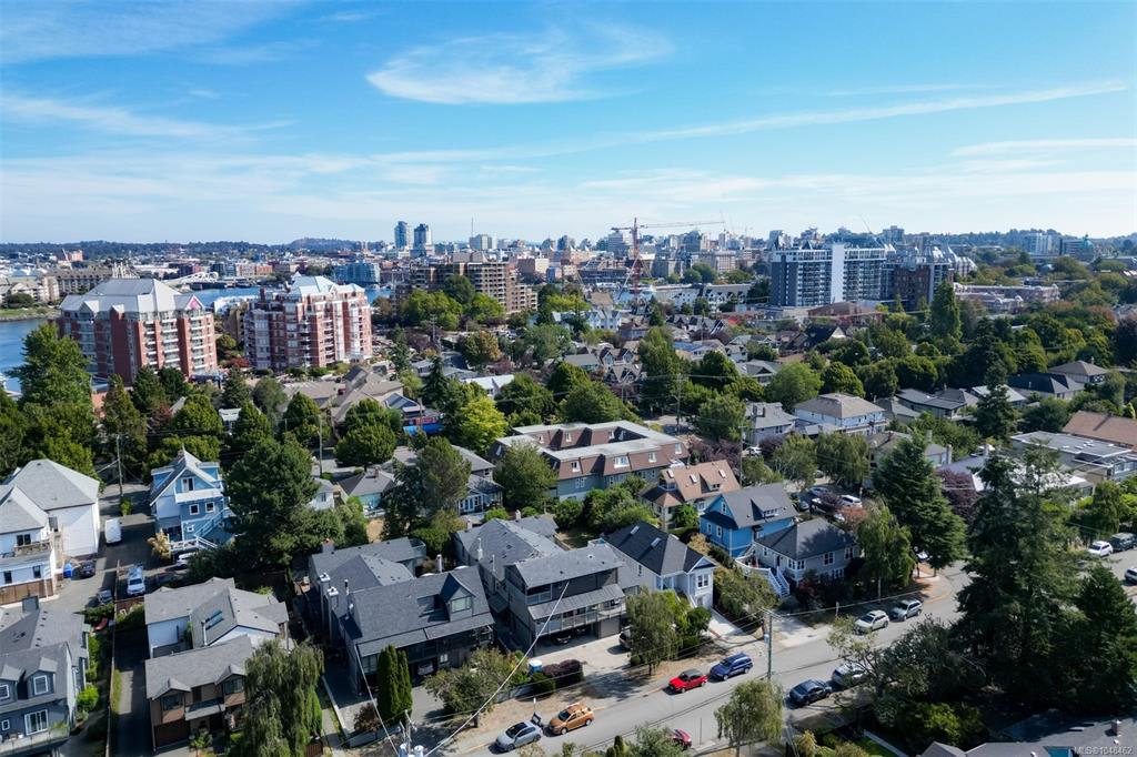 132 Michigan St, 1048462, BC,
