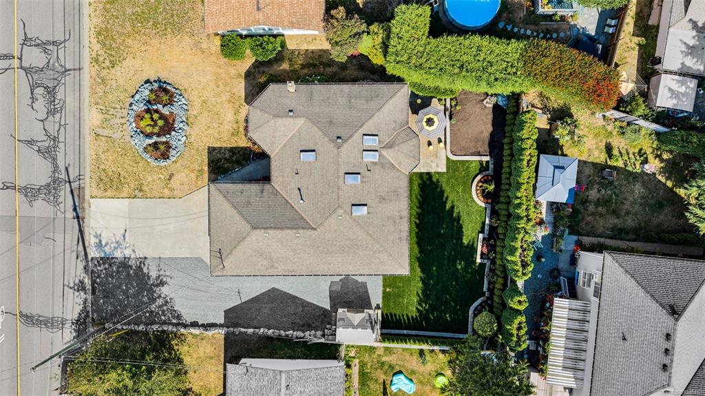 Fourth View of 871 Colonia Dr, Ladysmith, BC, V9G 1N5