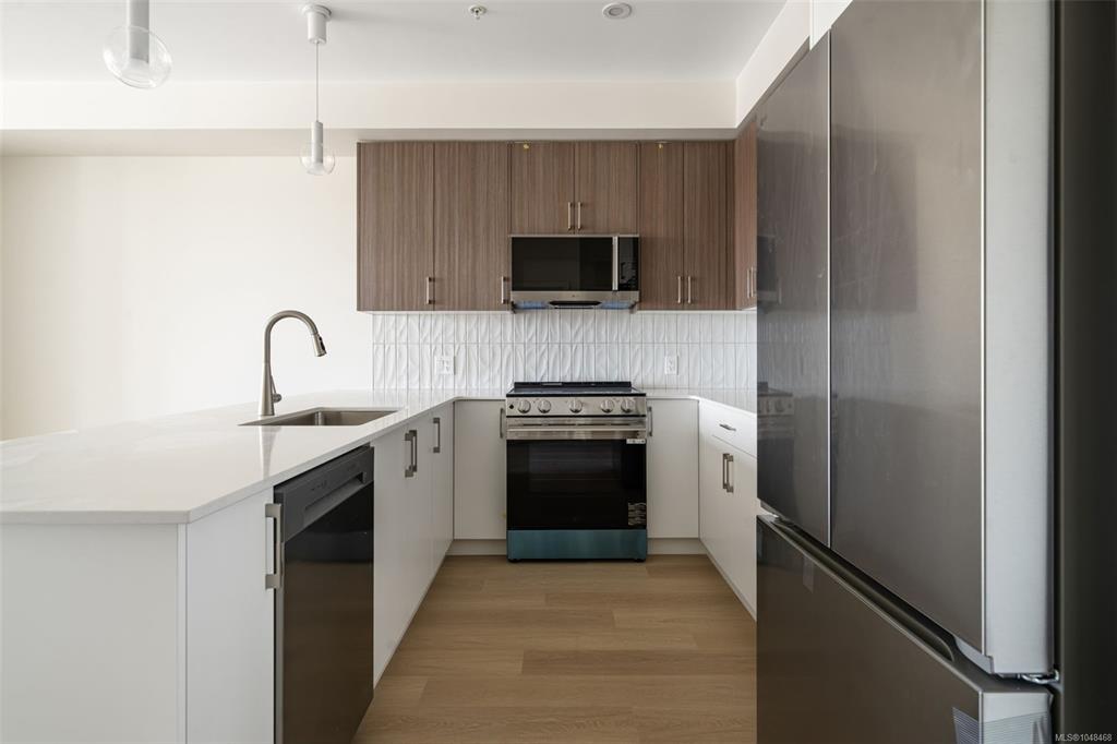 Fifth View of 777 Station Ave, Langford, BC, V9B 7K5