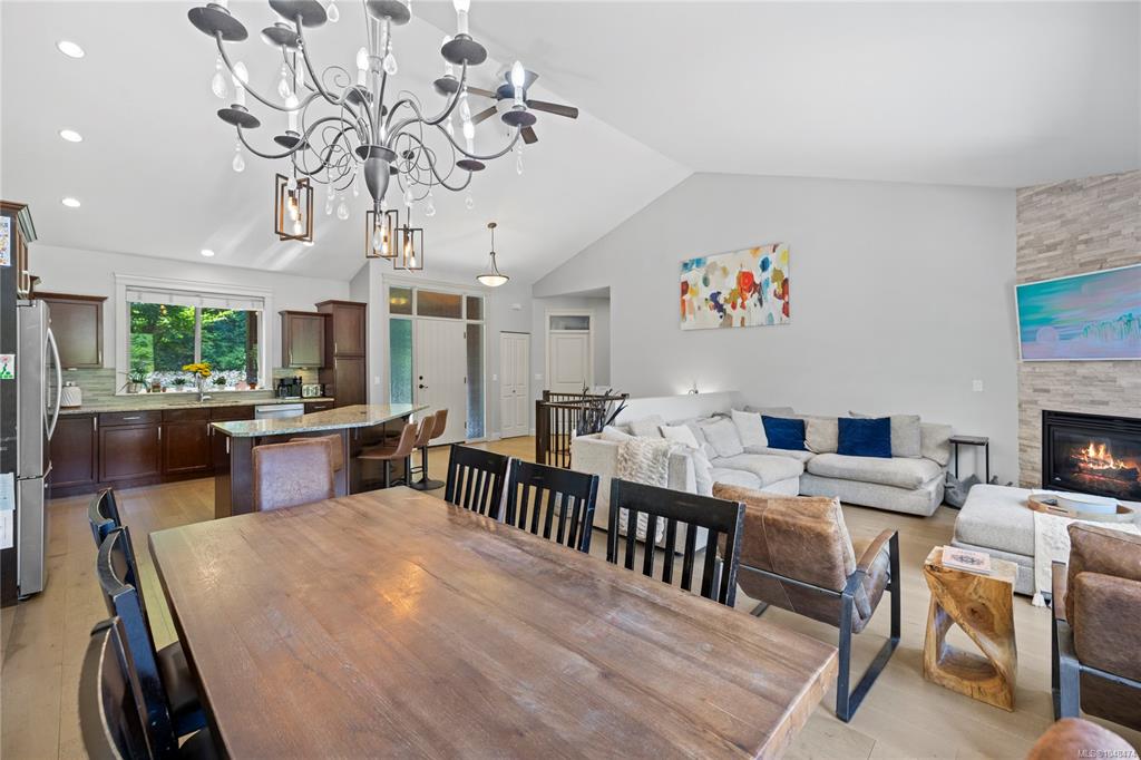 Fifth View of 1755 Galvin Pl, Qualicum Beach, BC, V9K 2V3