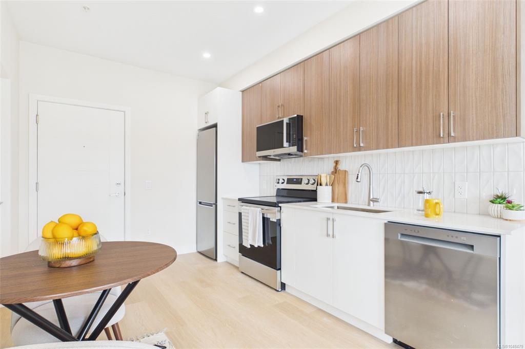 Fifth View of 777 Station Ave, Pavilion One, Langford, BC, V9B 7K5