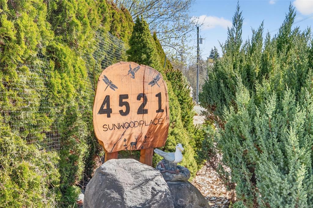 Fourth View of 4521 Sunwood Pl, Bowser, BC, V0R 1G0