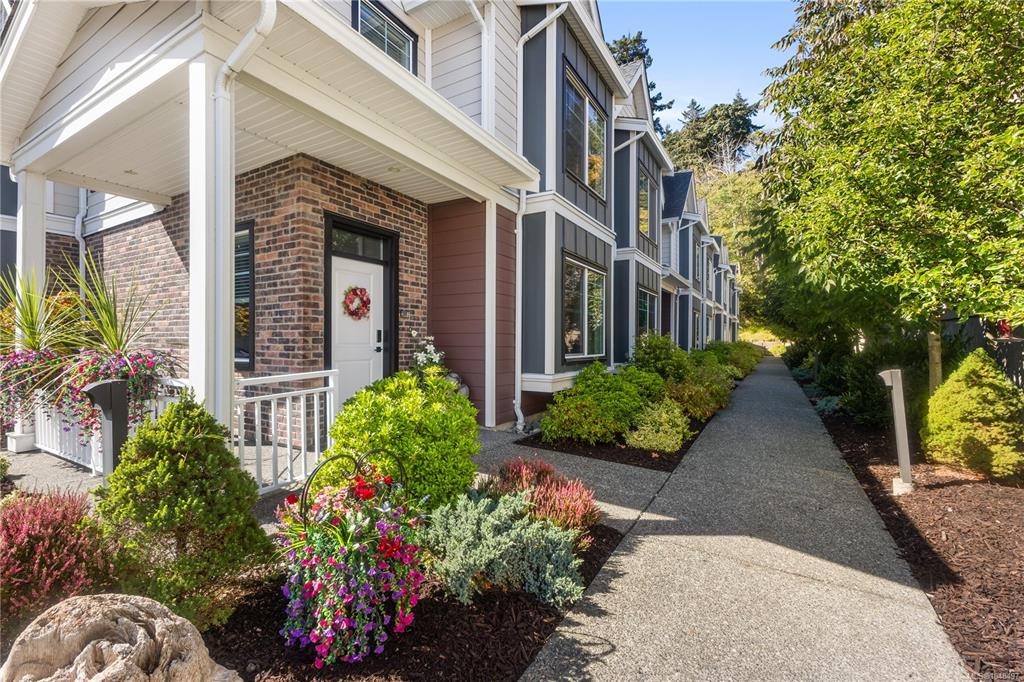 796 Island Hwy S, 1048497, BC,