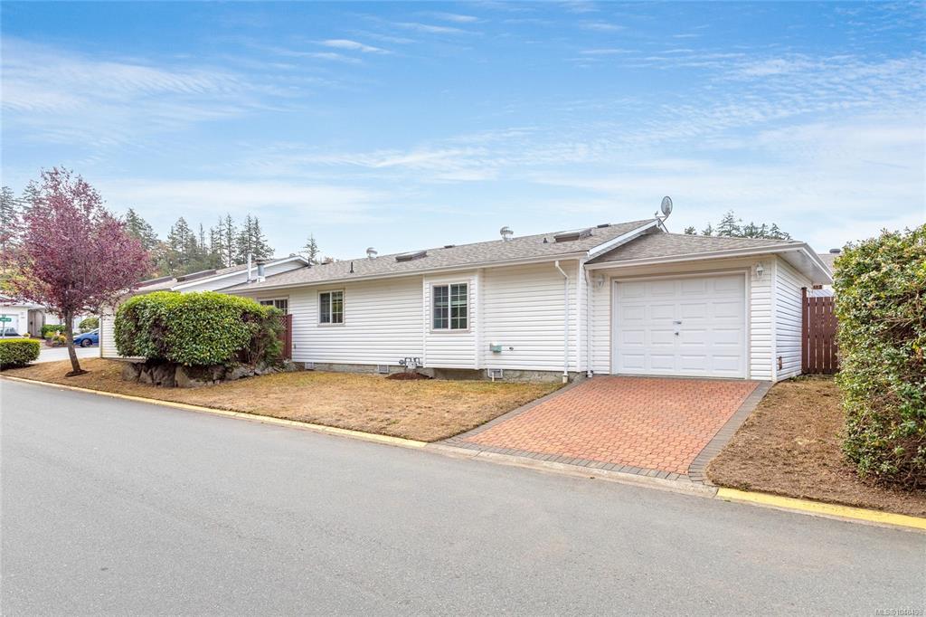 Third View of 91 Raven Crt, View Royal, BC, V9A 7N6