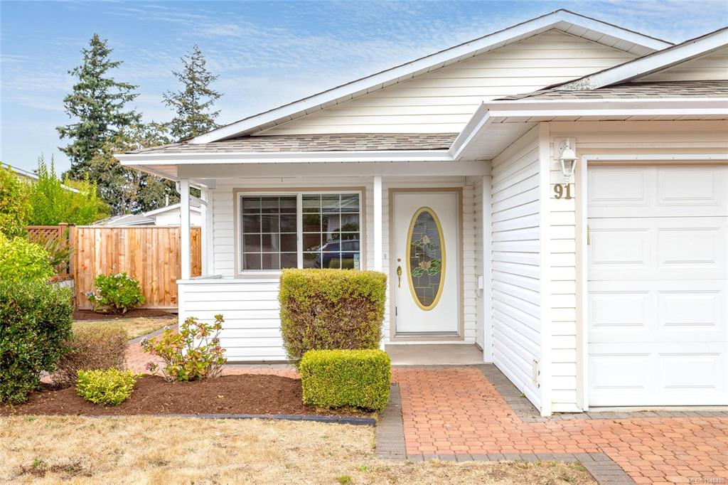 Fourth View of 91 Raven Crt, View Royal, BC, V9A 7N6