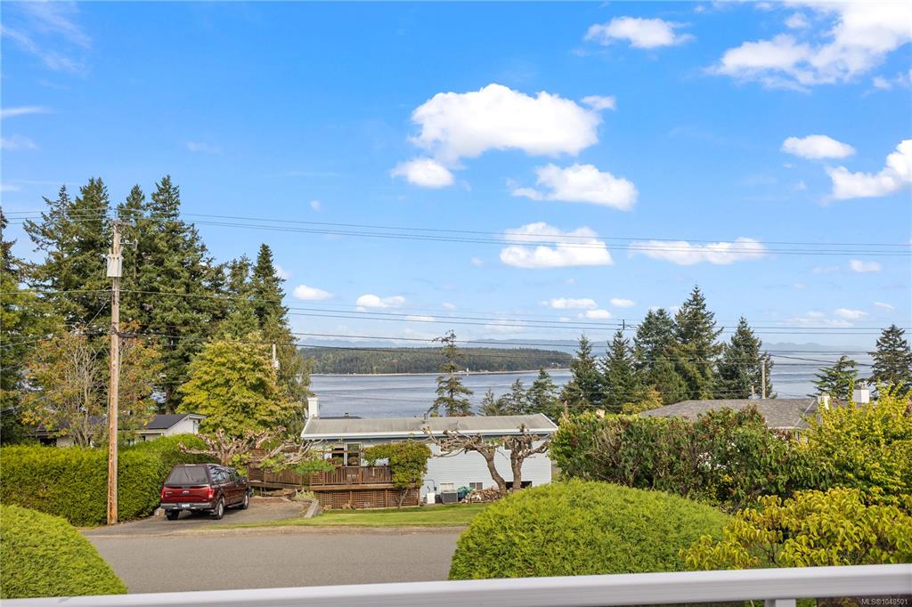Fourth View of 724 Galerno Rd, Campbell River, BC, V9W 5J3