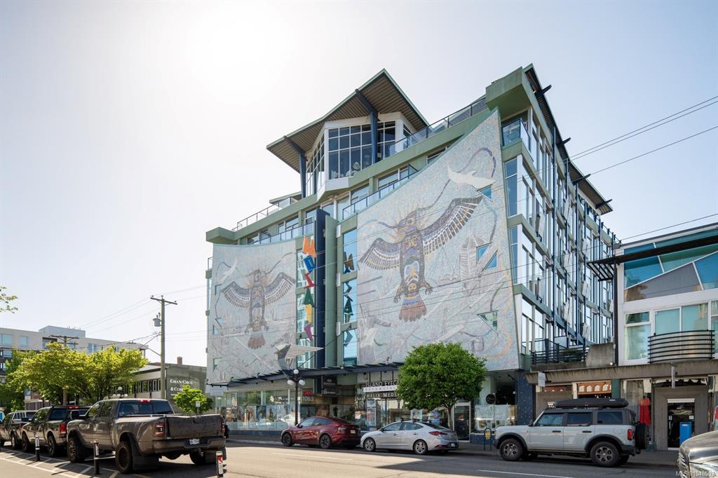 1061 Fort St, 1048503, BC,