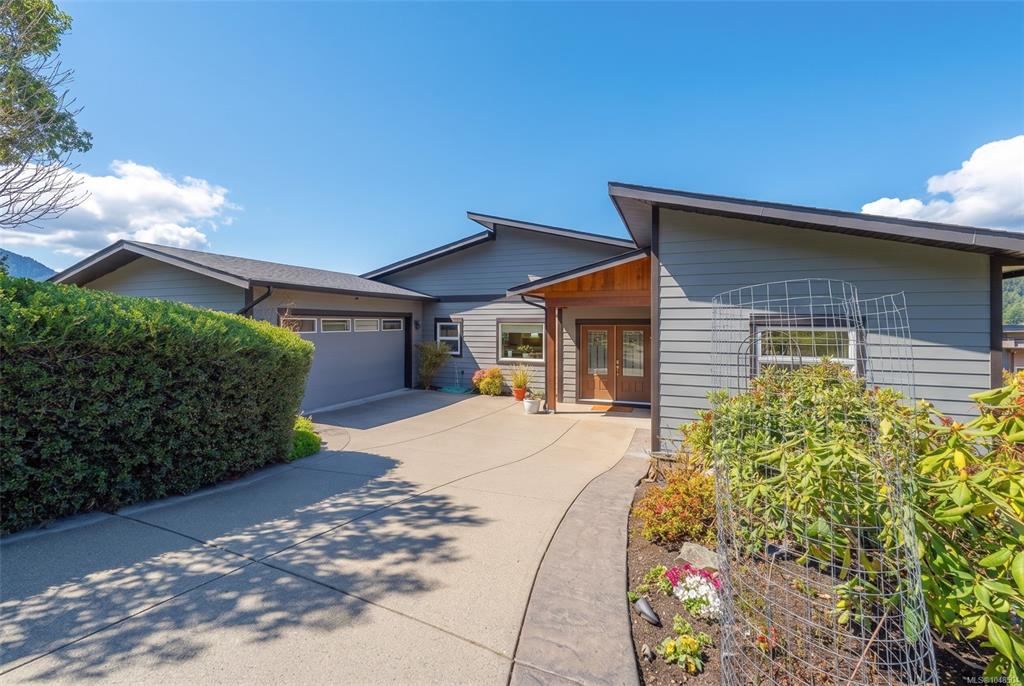Third View of 1060 Shore Pine Close, The Rise on Maple Bay, Duncan, BC, V9L 0C4