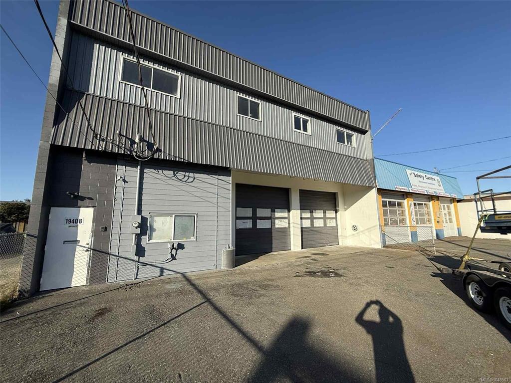 1940 Island Hwy, 1048507, BC,