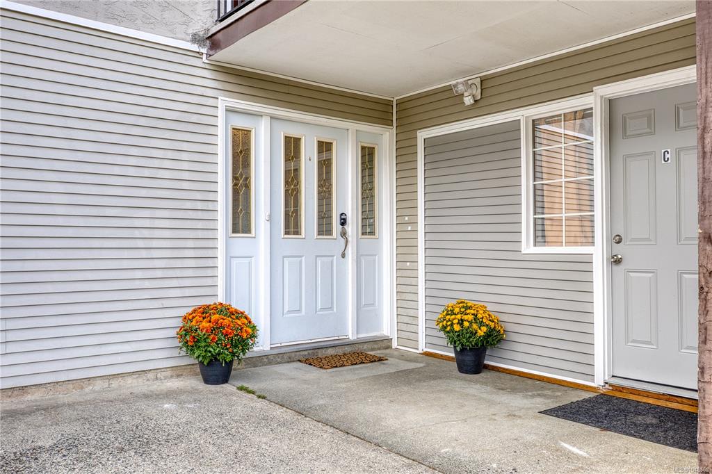 Fourth View of 2077 Lakeside Dr, Nanaimo, BC, V9X 1B5