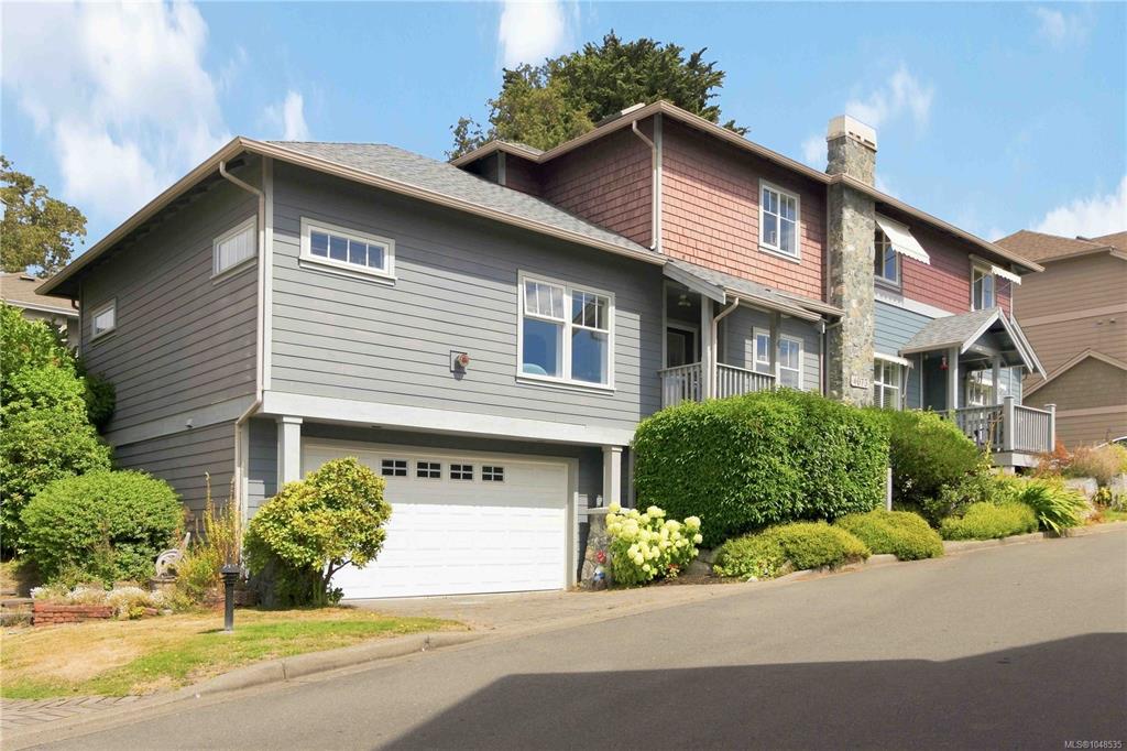 Third View of 4073 Blackberry Lane, Saanich, BC, V8X 5J5