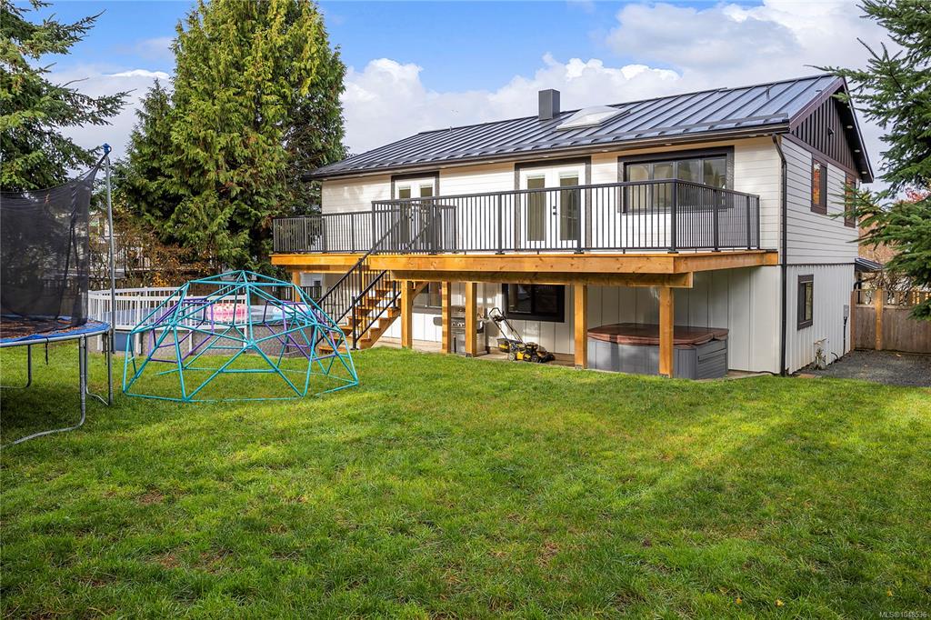 Fifth View of 6001 Butcher Rd, Nanaimo, BC, V9T 5M7