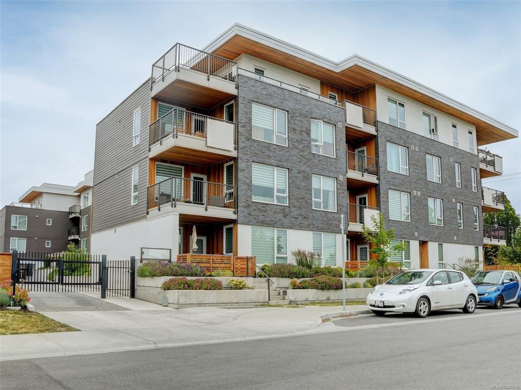 Third View of 1588 North Dairy Rd, Fifteen88, Saanich, BC, V8T 0E1