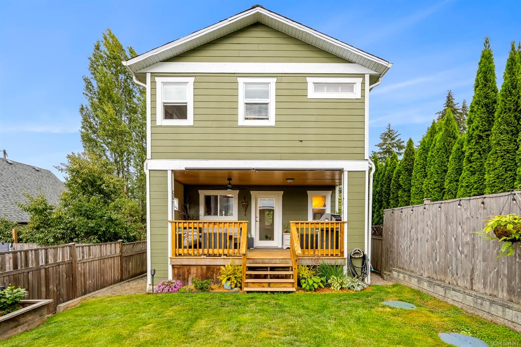 3868 Royston Rd, 1048581, BC,