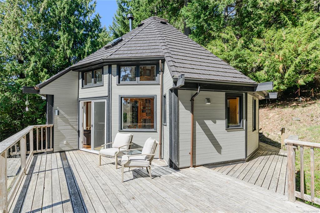 Third View of 287 Cusheon Lake Rd, Salt Spring, BC, V8K 2C1
