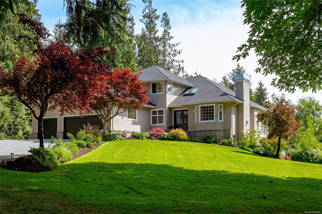 Third View of 1650 Tatlow Rd, North Saanich, BC, V8L 5R3